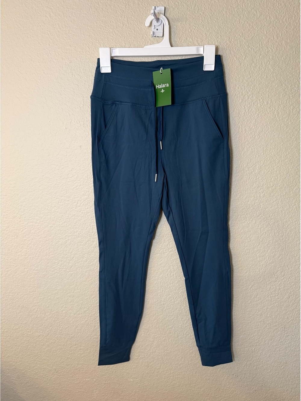 Halara Small Petite Teal Jogger Pockets